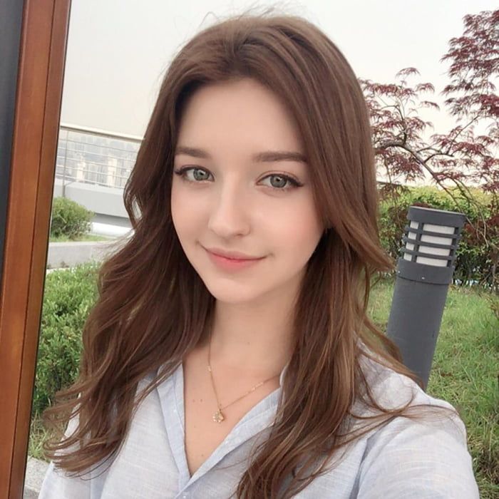 Call Girls in Abu Dhabi